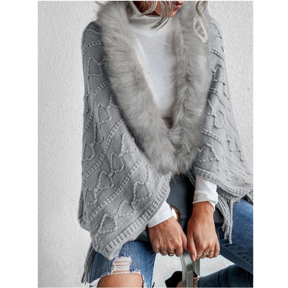 Faux Fur Grey Textured Knit Open Cardigan - Picture 2 of 7